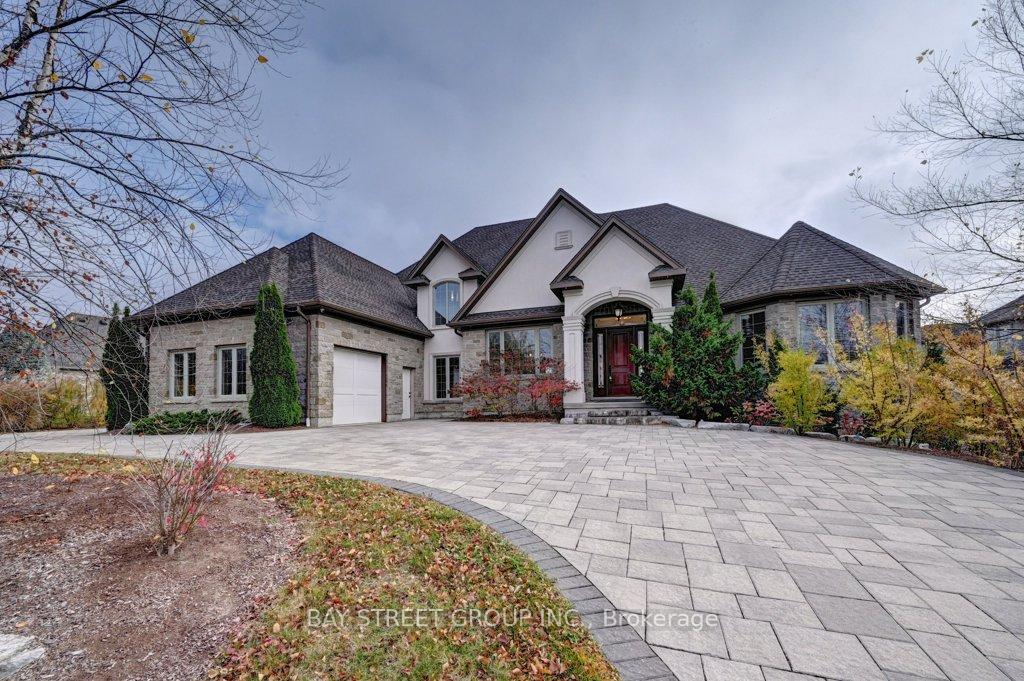 Photo 1 of 74 Paddock Court, Kitchener — HOMEH