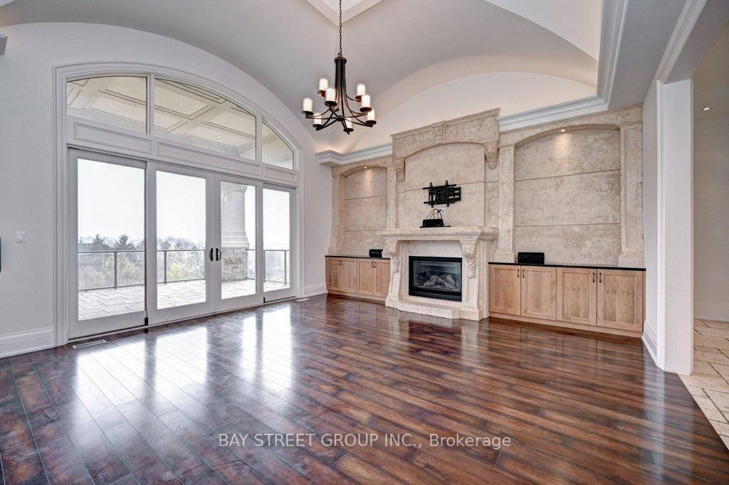 Photo 7 of 74 Paddock Court, Kitchener — HOMEH
