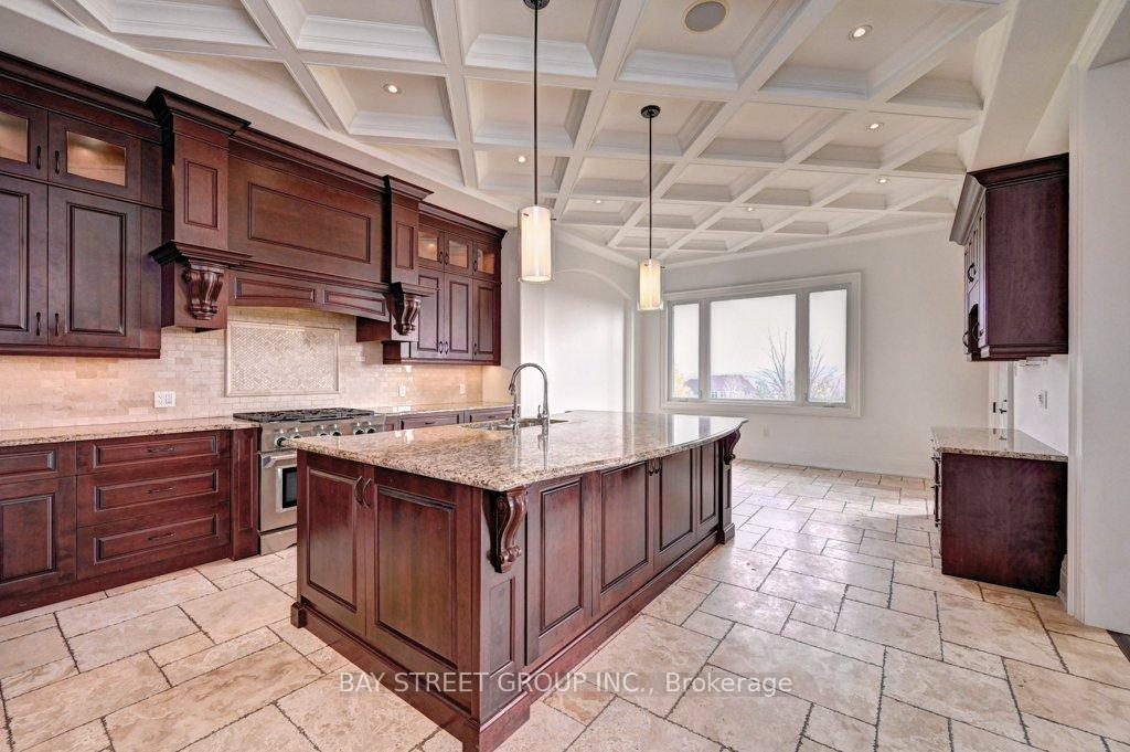 Photo 10 of 74 Paddock Court, Kitchener — HOMEH