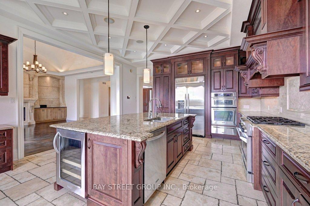 Photo 11 of 74 Paddock Court, Kitchener — HOMEH