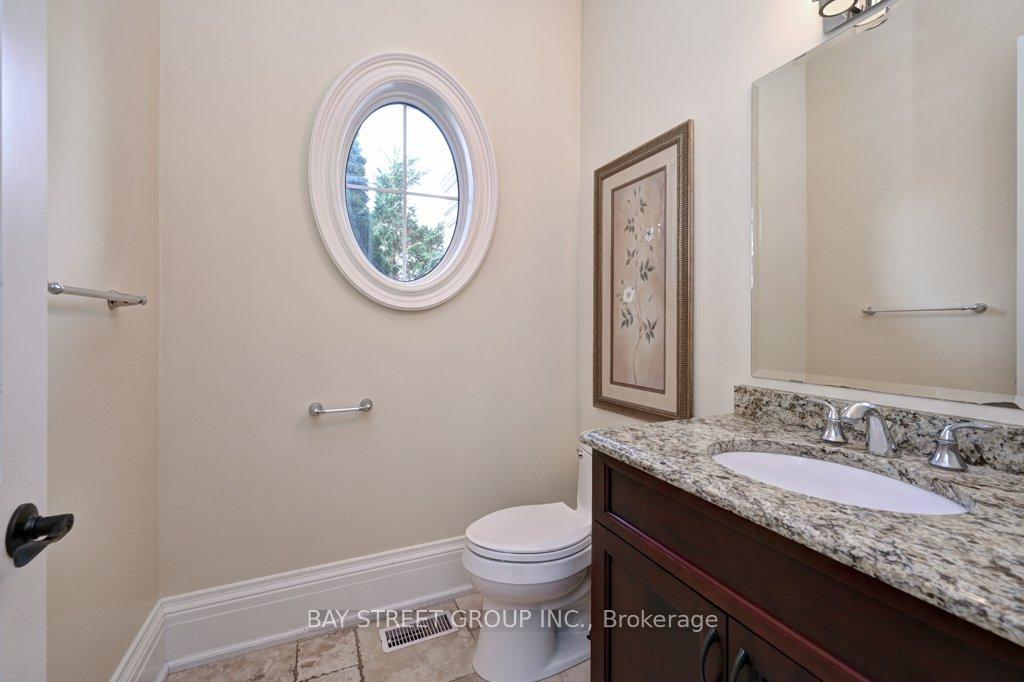 Photo 12 of 74 Paddock Court, Kitchener — HOMEH