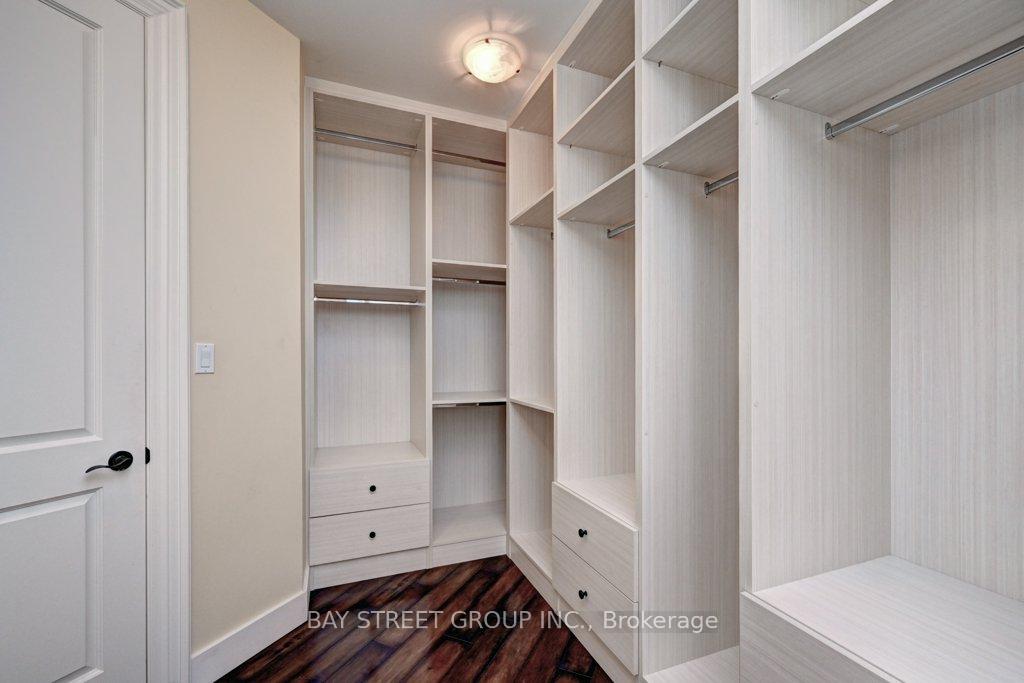 Photo 16 of 74 Paddock Court, Kitchener — HOMEH