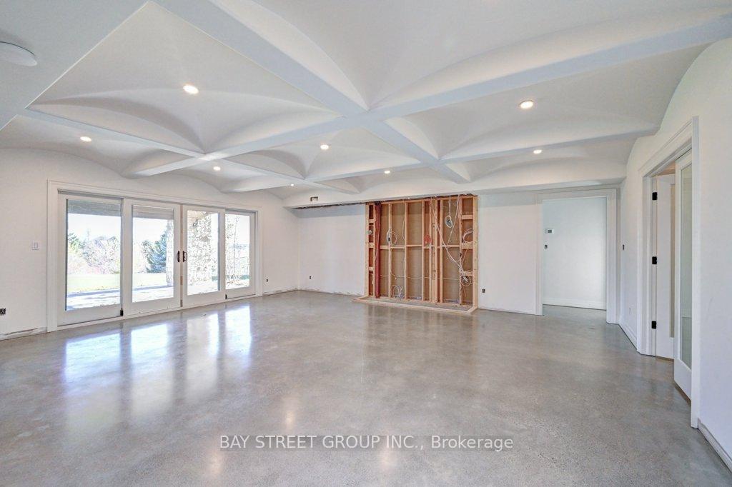 Photo 25 of 74 Paddock Court, Kitchener — HOMEH