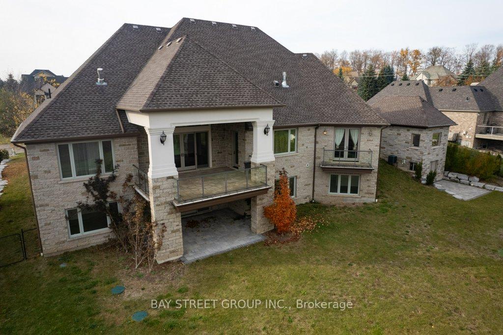 Photo 37 of 74 Paddock Court, Kitchener — HOMEH