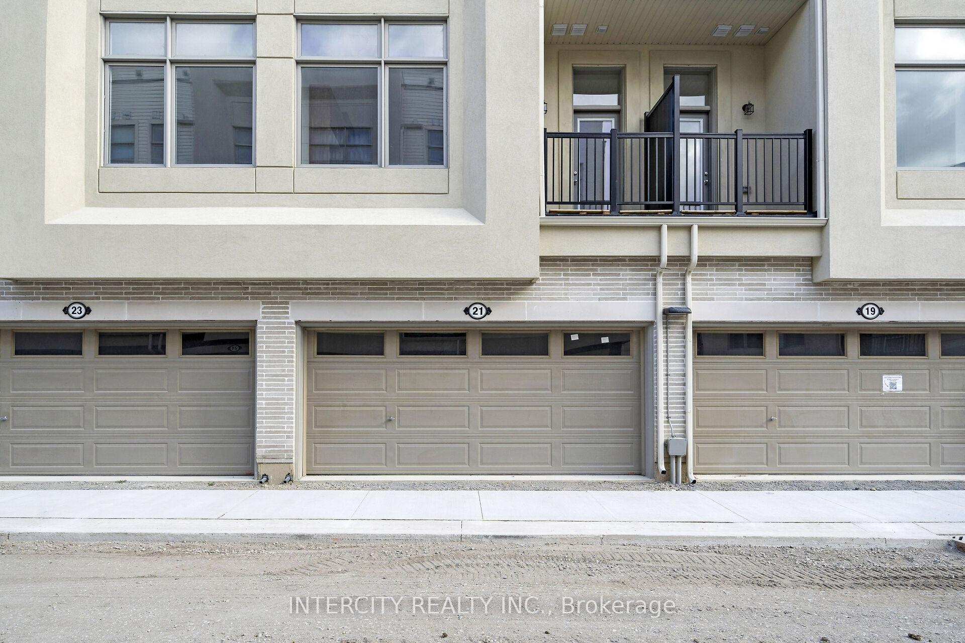 Photo 32 of 21 Alan Francis Lane, Markham, Cachet — HOMEH