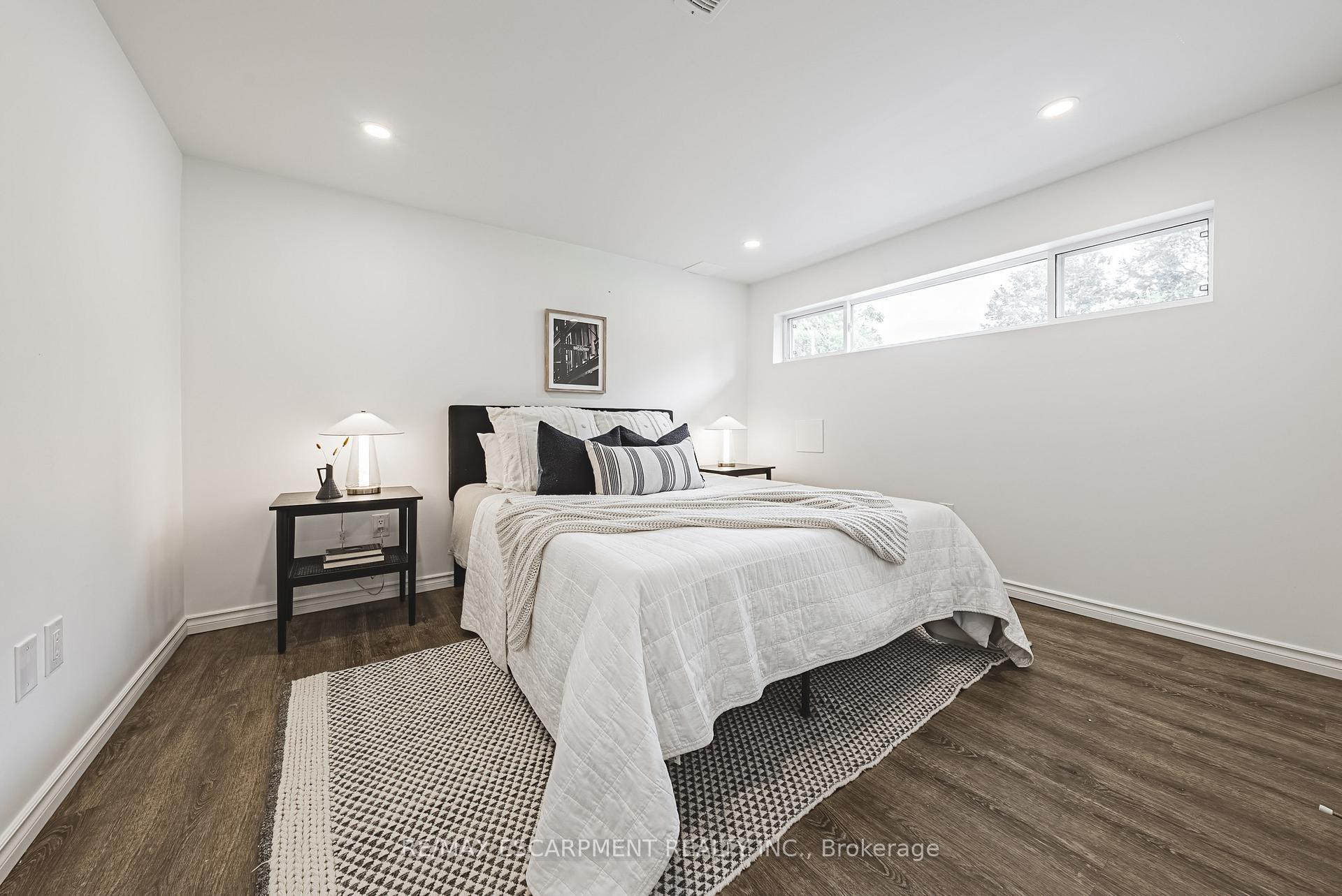 Photo 66 of 75 Graystone Drive, Hamilton, Gilkson — HOMEH