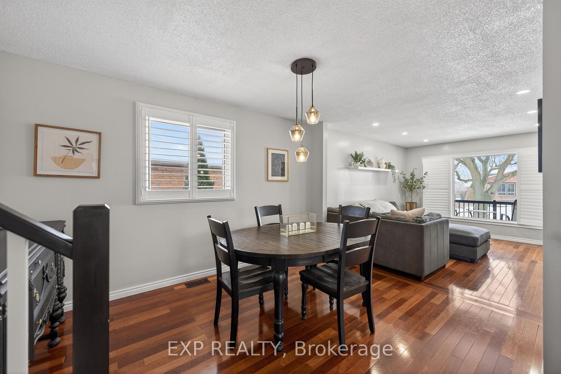 Photo 10 of 431 Rexford Drive, Hamilton, Randall — HOMEH