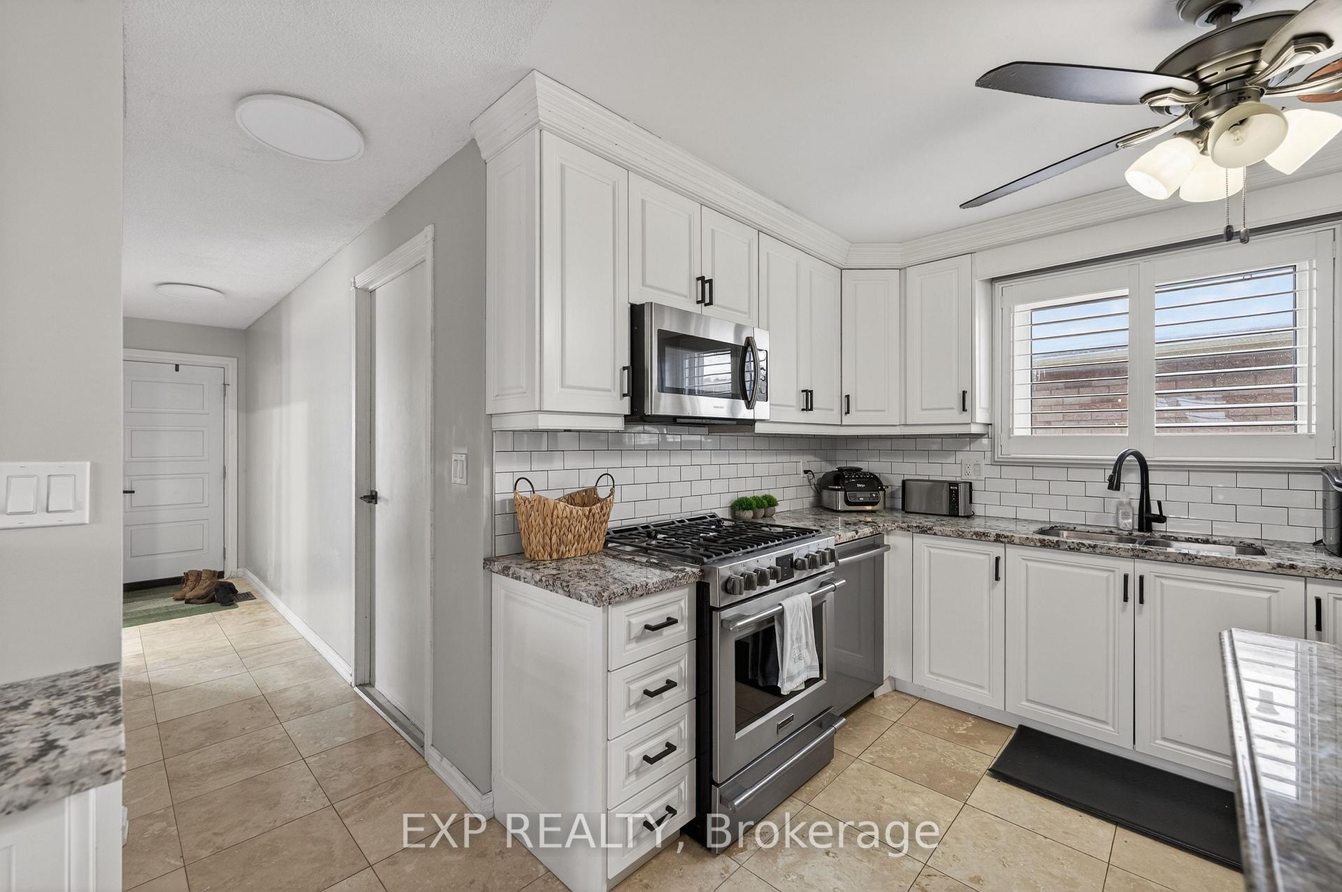 Photo 16 of 431 Rexford Drive, Hamilton, Randall — HOMEH