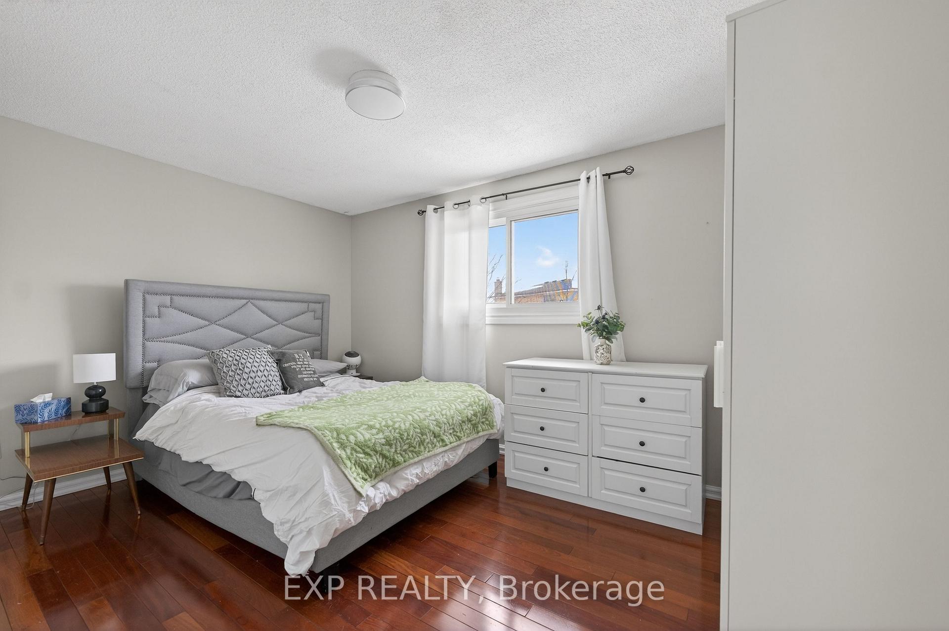 Photo 23 of 431 Rexford Drive, Hamilton, Randall — HOMEH