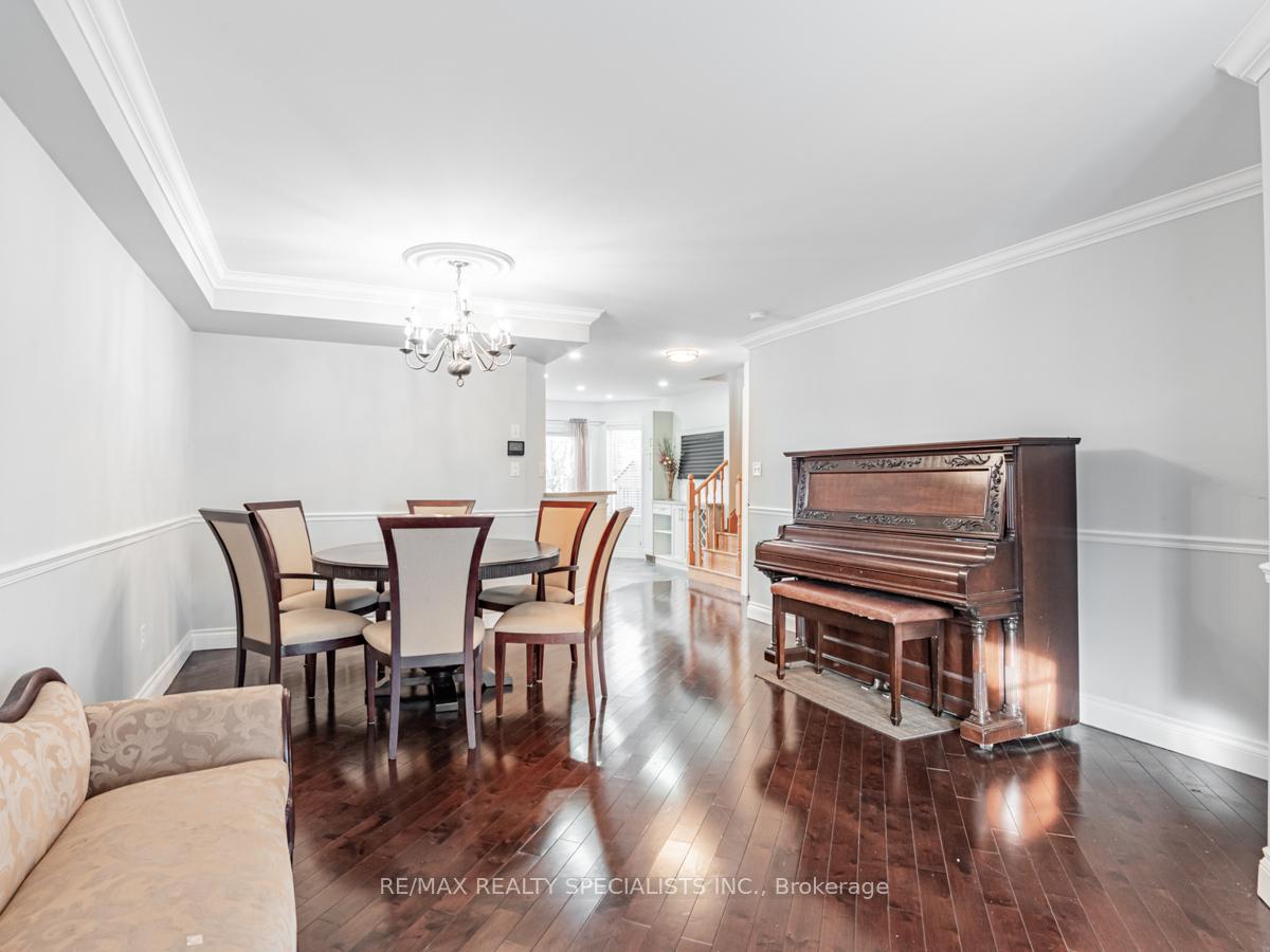 Photo 7 of Unit MAIN/2, 105 Windward Crescent, Vaughan, Vellore Village — HOMEH