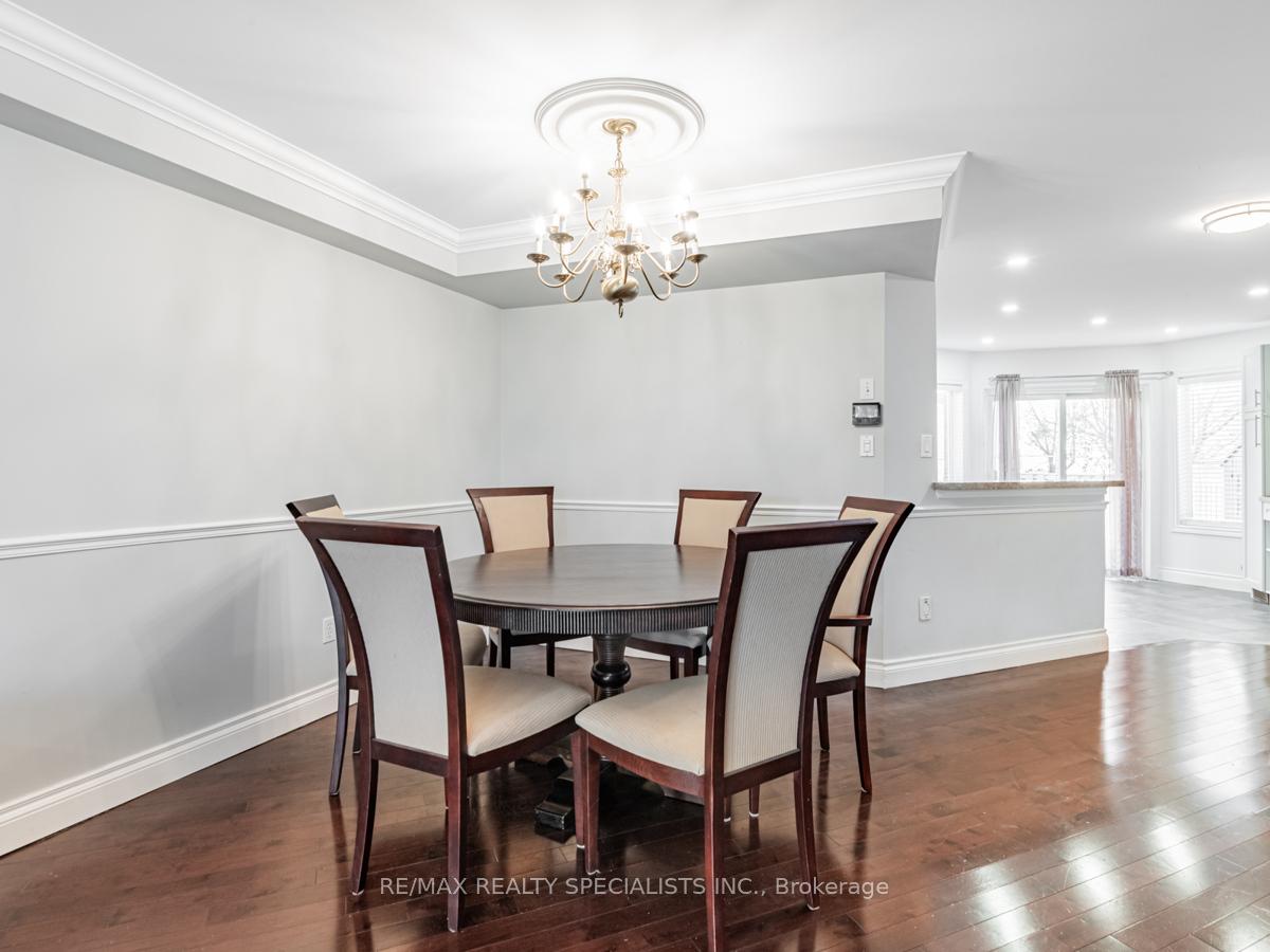 Photo 8 of Unit MAIN/2, 105 Windward Crescent, Vaughan, Vellore Village — HOMEH