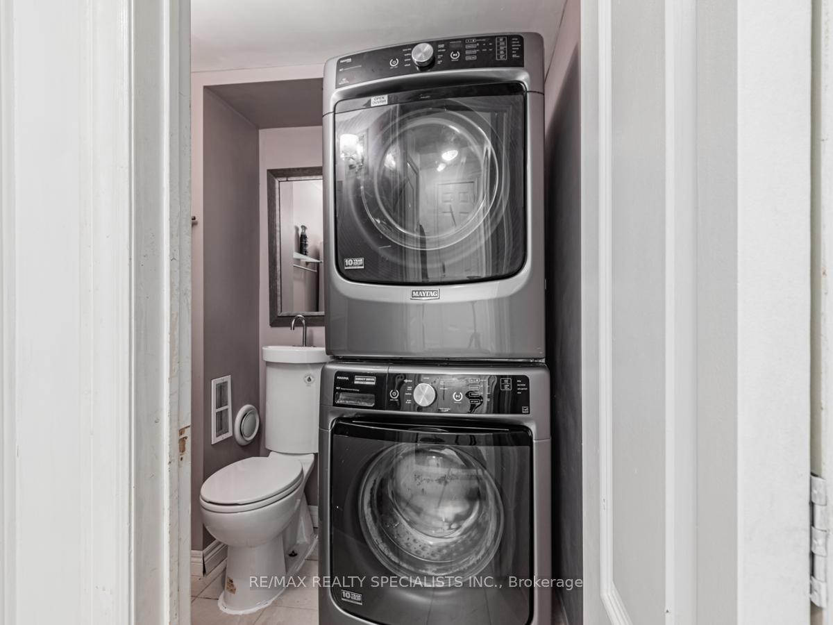 Photo 28 of Unit MAIN/2, 105 Windward Crescent, Vaughan, Vellore Village — HOMEH