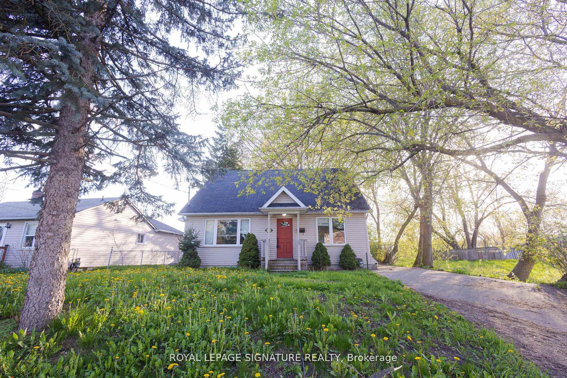 Photo 4 of 1968 Guild Road, Pickering, Village East — HOMEH