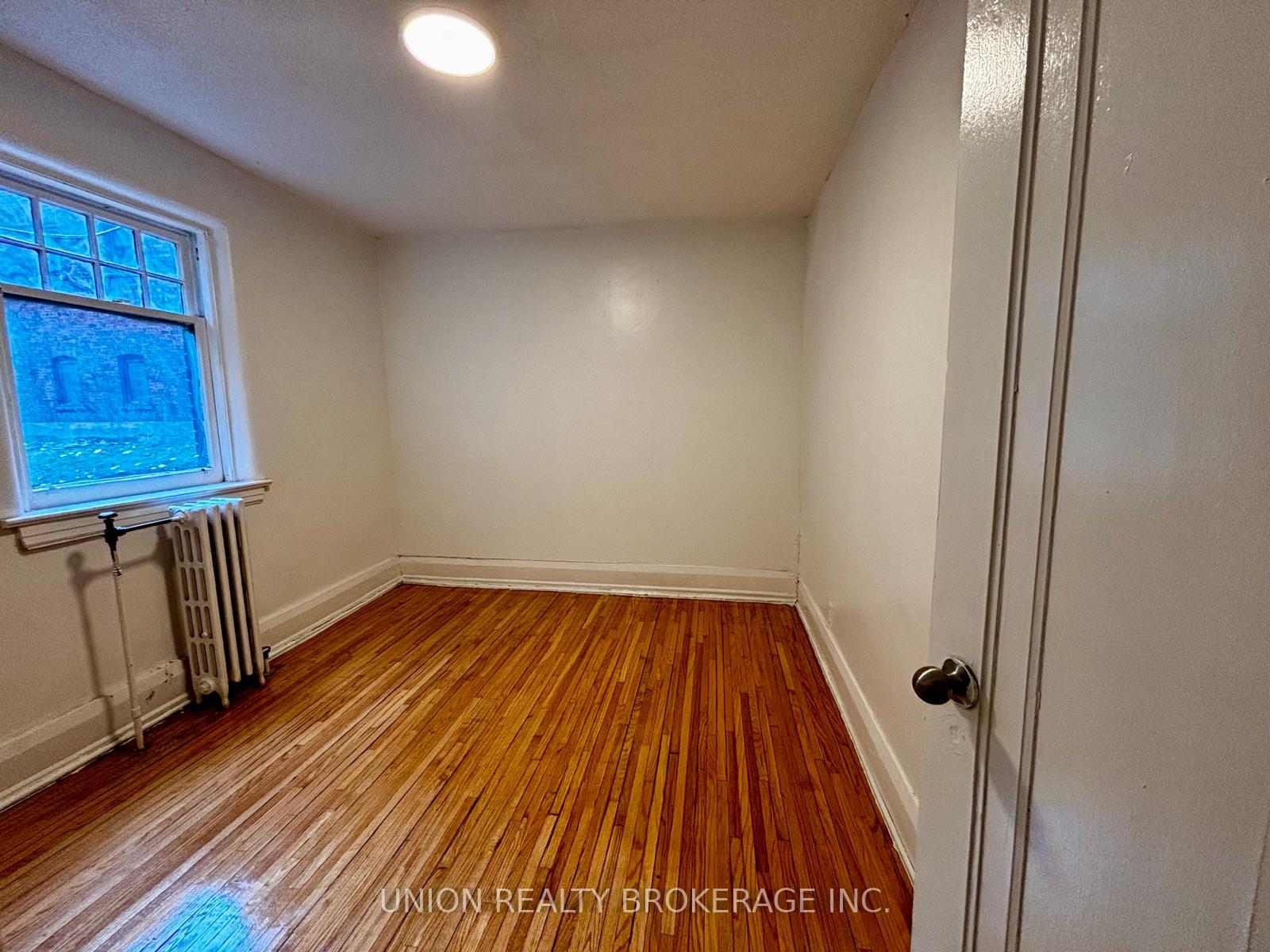 Photo 6 of Unit 27, 84 Willow Avenue, Toronto, The Beaches — HOMEH