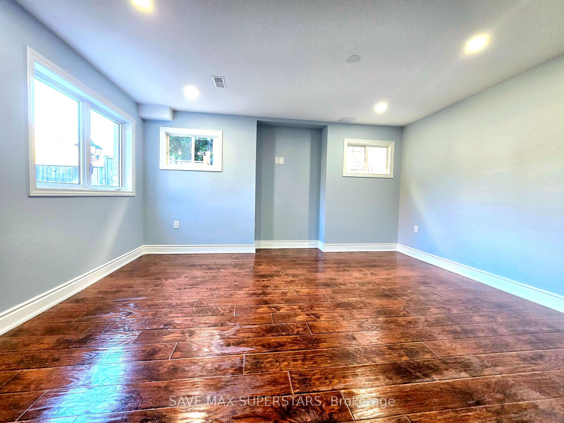 Photo 10 of 116 Summerset Drive, Barrie, Ardagh — HOMEH