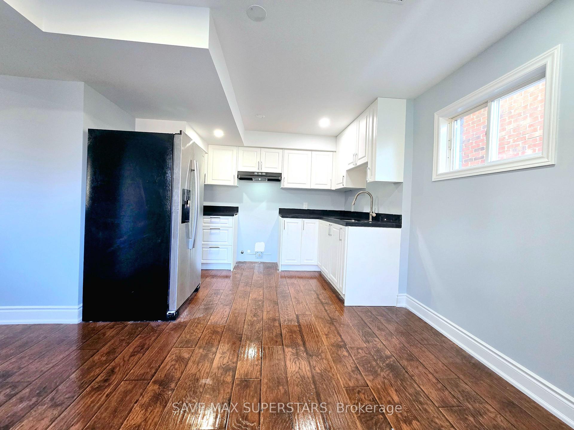 Photo 32 of 116 Summerset Drive, Barrie, Ardagh — HOMEH