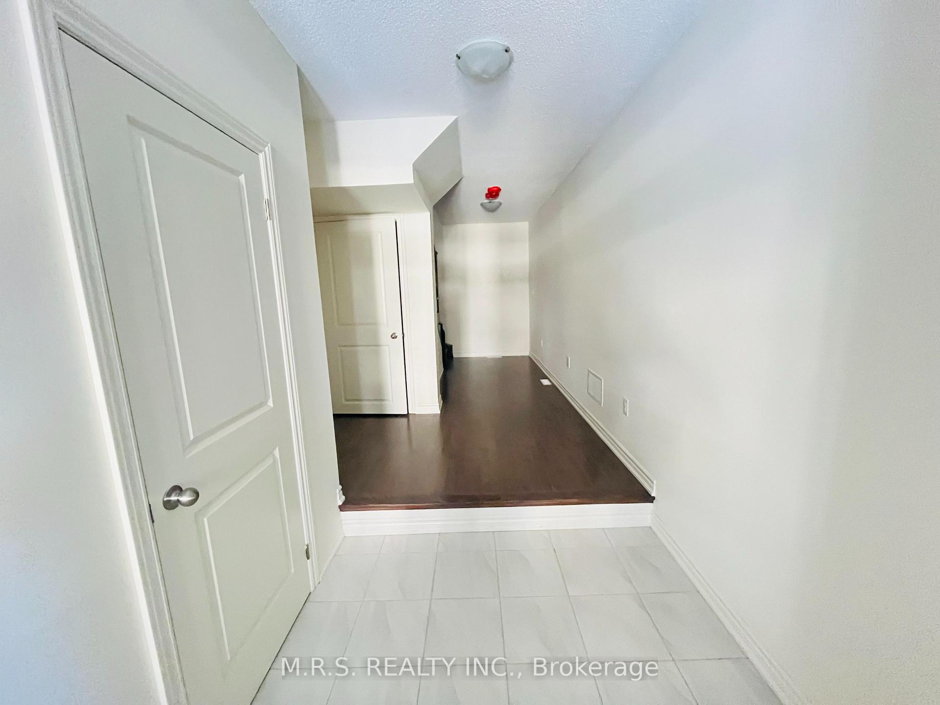 Photo 3 of 3 Dallotto Lane, Ajax, South East — HOMEH