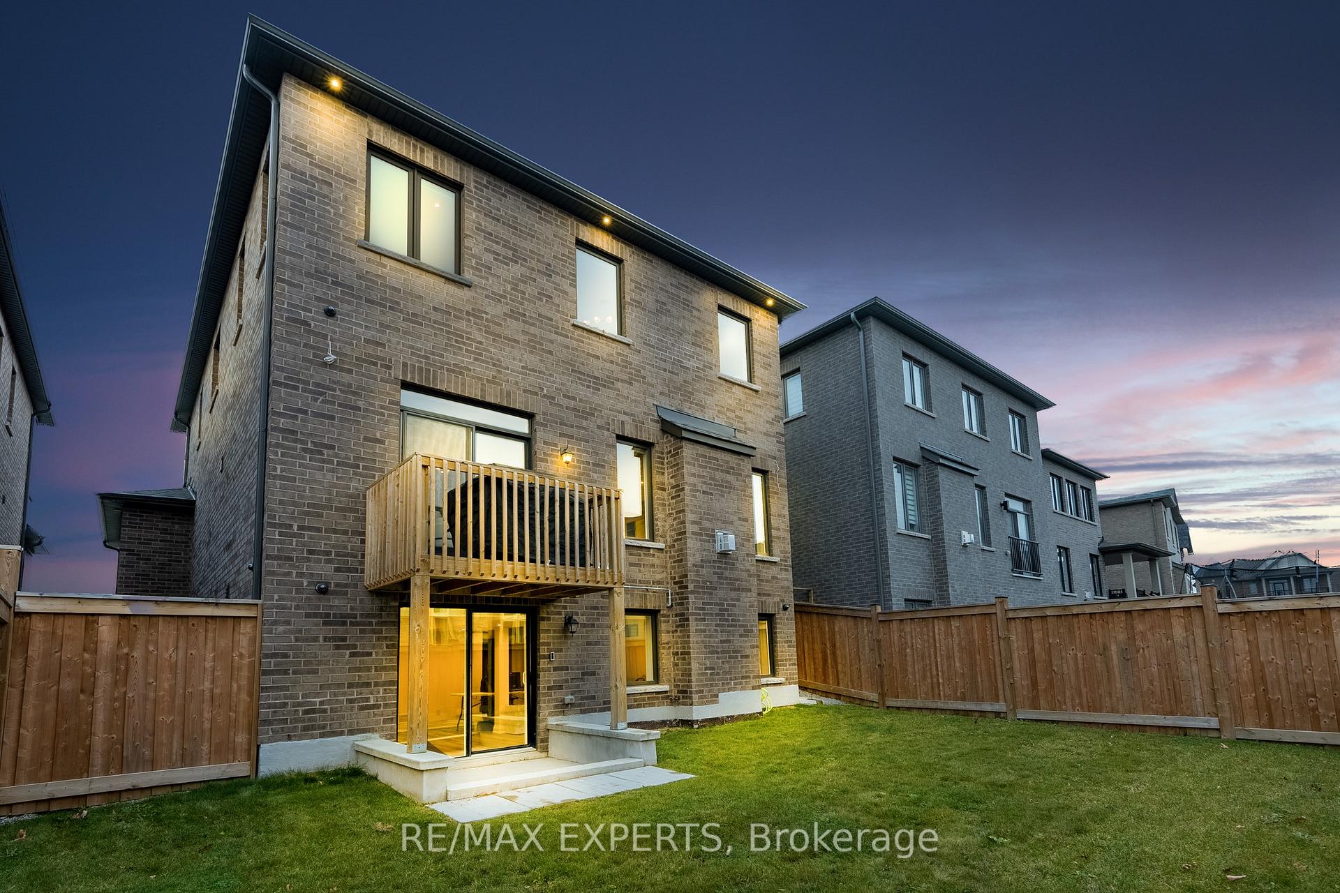 Photo 38 of 216 Bellefond Street, Vaughan, Kleinburg — HOMEH