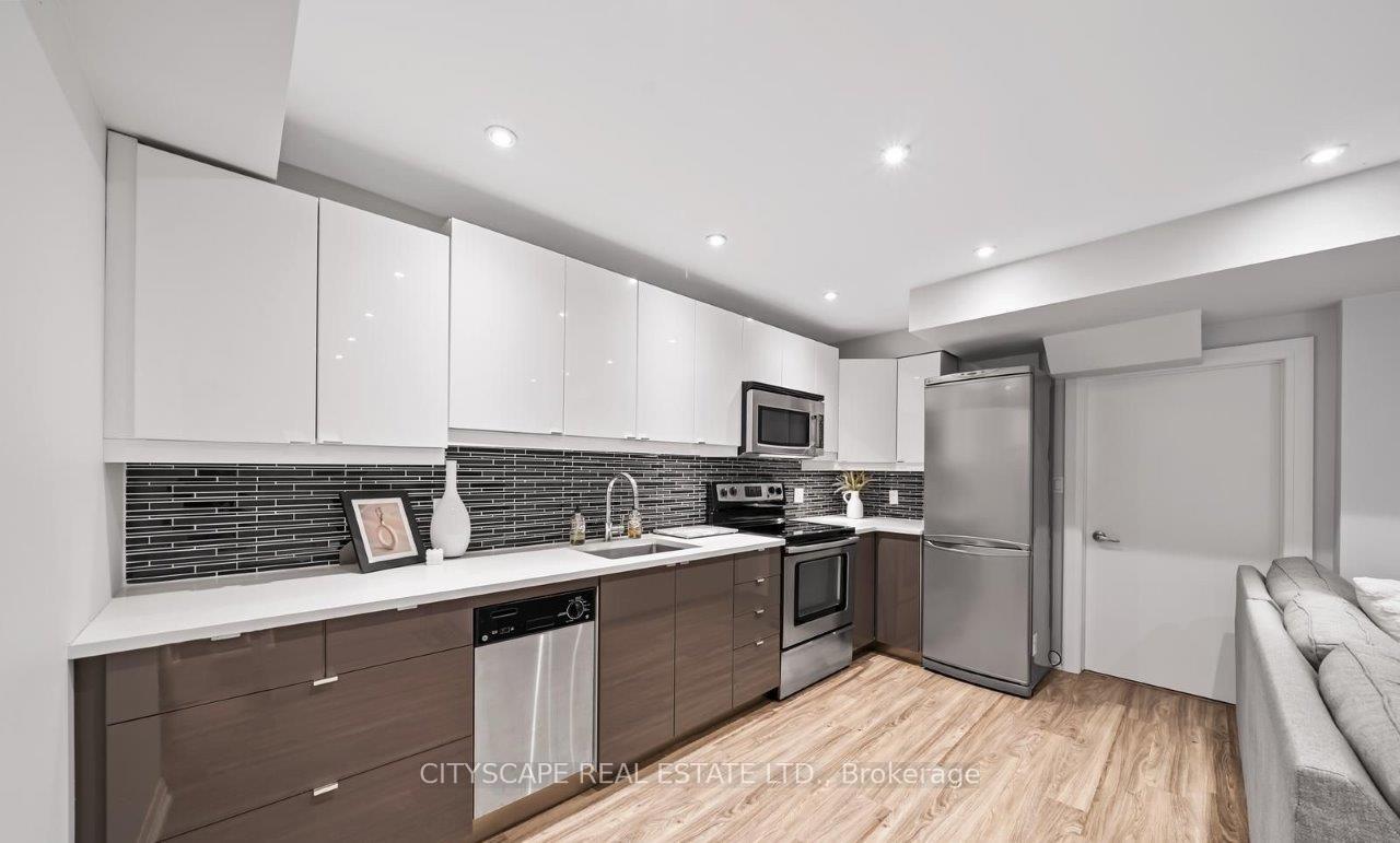 Photo 1 of Unit Bst, 67 Crimson Forest Drive, Vaughan, Patterson — HOMEH
