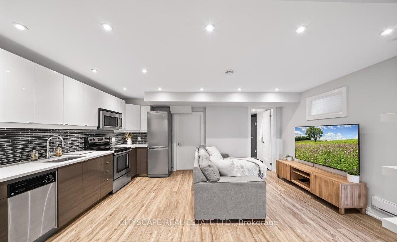 Photo 8 of Unit Bst, 67 Crimson Forest Drive, Vaughan, Patterson — HOMEH