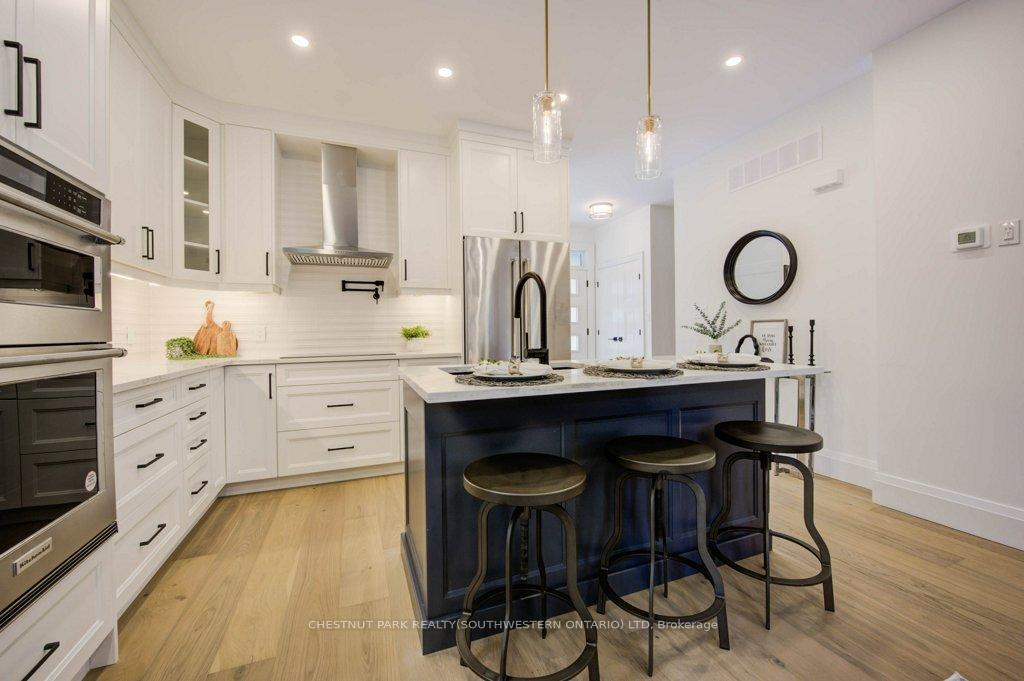 Photo 36 of 102 Dawson Street, Waterloo, Uptown Waterloo/Westmount — HOMEH