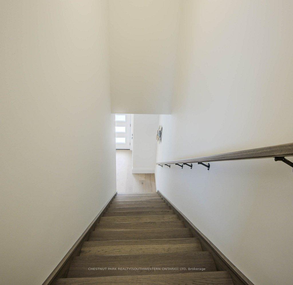 Photo 40 of 102 Dawson Street, Waterloo, Uptown Waterloo/Westmount — HOMEH