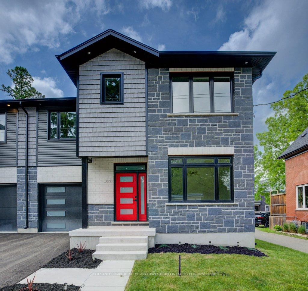 Photo 3 of 102 Dawson Street, Waterloo, Uptown Waterloo/Westmount — HOMEH
