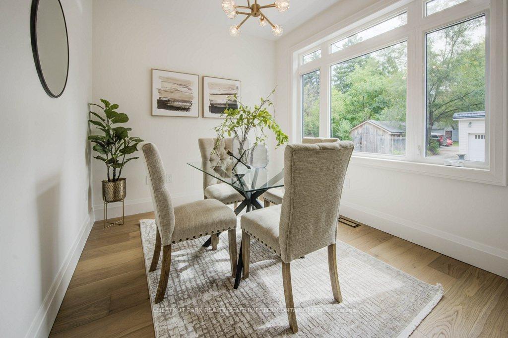 Photo 7 of 102 Dawson Street, Waterloo, Uptown Waterloo/Westmount — HOMEH