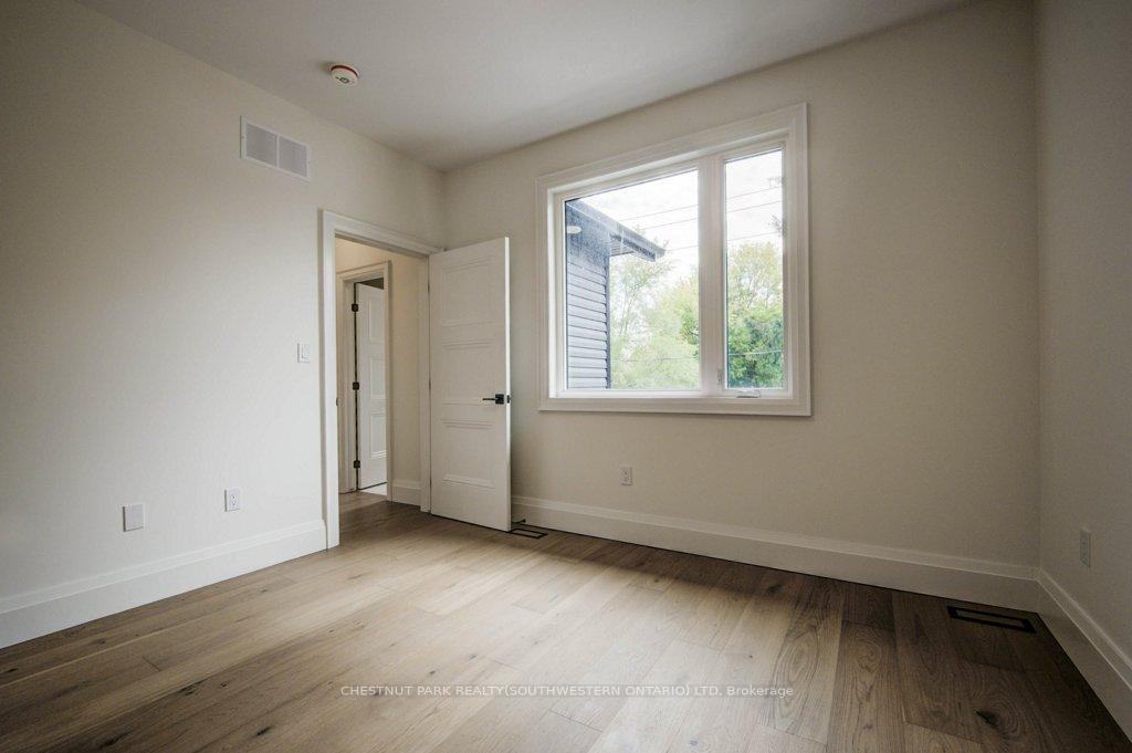 Photo 65 of 102 Dawson Street, Waterloo, Uptown Waterloo/Westmount — HOMEH