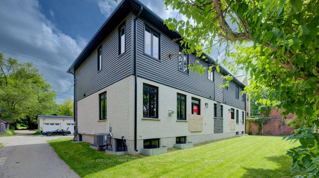 Photo 77 of 102 Dawson Street, Waterloo, Uptown Waterloo/Westmount — HOMEH