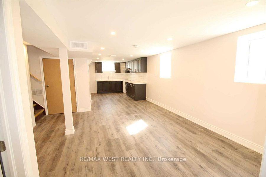 Photo 8 of Unit Bsmt, 53 Sutherland Avenue, Brampton, Madoc — HOMEH