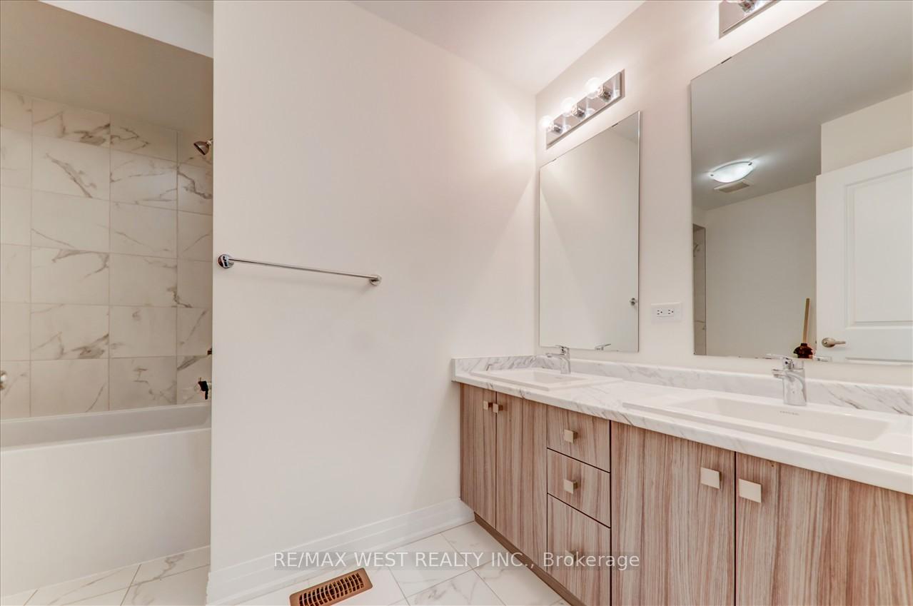Photo 26 of 2696 Sapphire Drive, Pickering, Rural Pickering — HOMEH