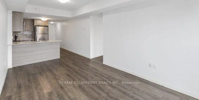 Photo 11 of Unit 910, 220 Cannon Street E, Hamilton, Beasley — HOMEH