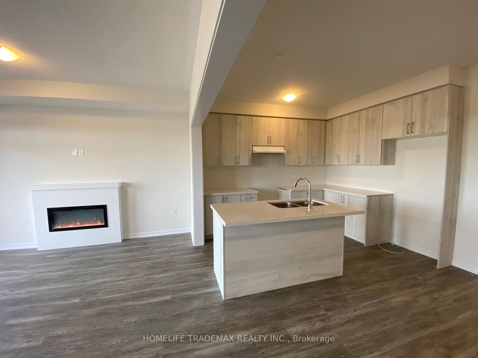 Photo 8 of 1539 Wheatcroft Drive, Oshawa, Taunton — HOMEH
