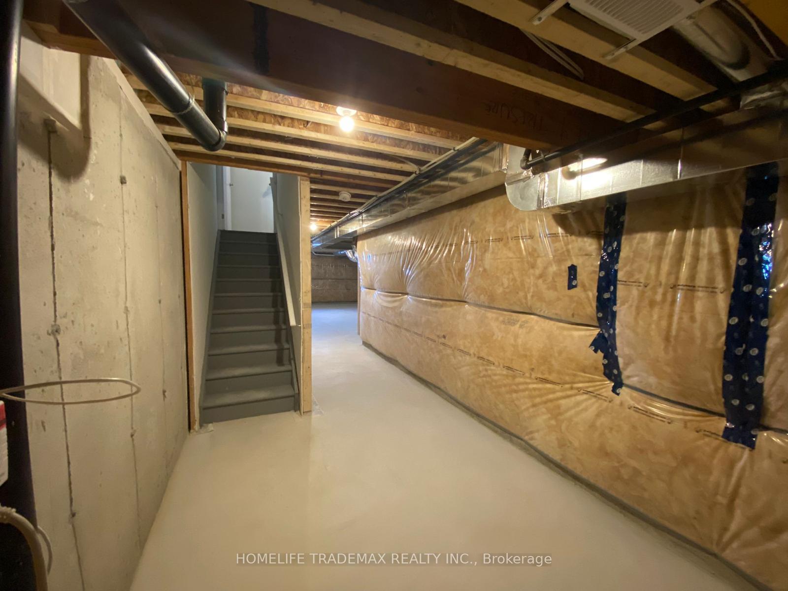 Photo 21 of 1539 Wheatcroft Drive, Oshawa, Taunton — HOMEH