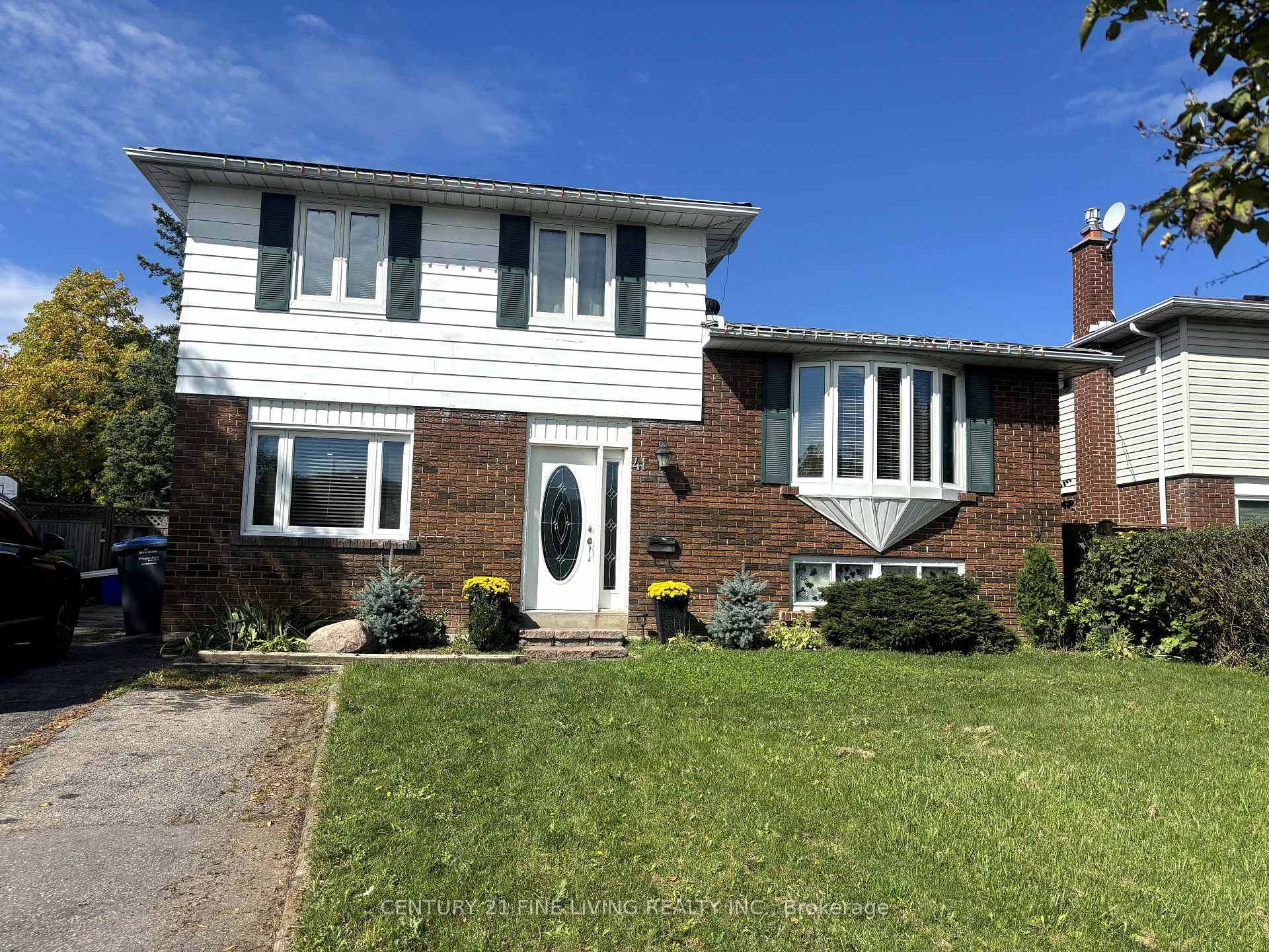 Photo 1 of 41 Esplanade Road, Brampton, Southgate — HOMEH