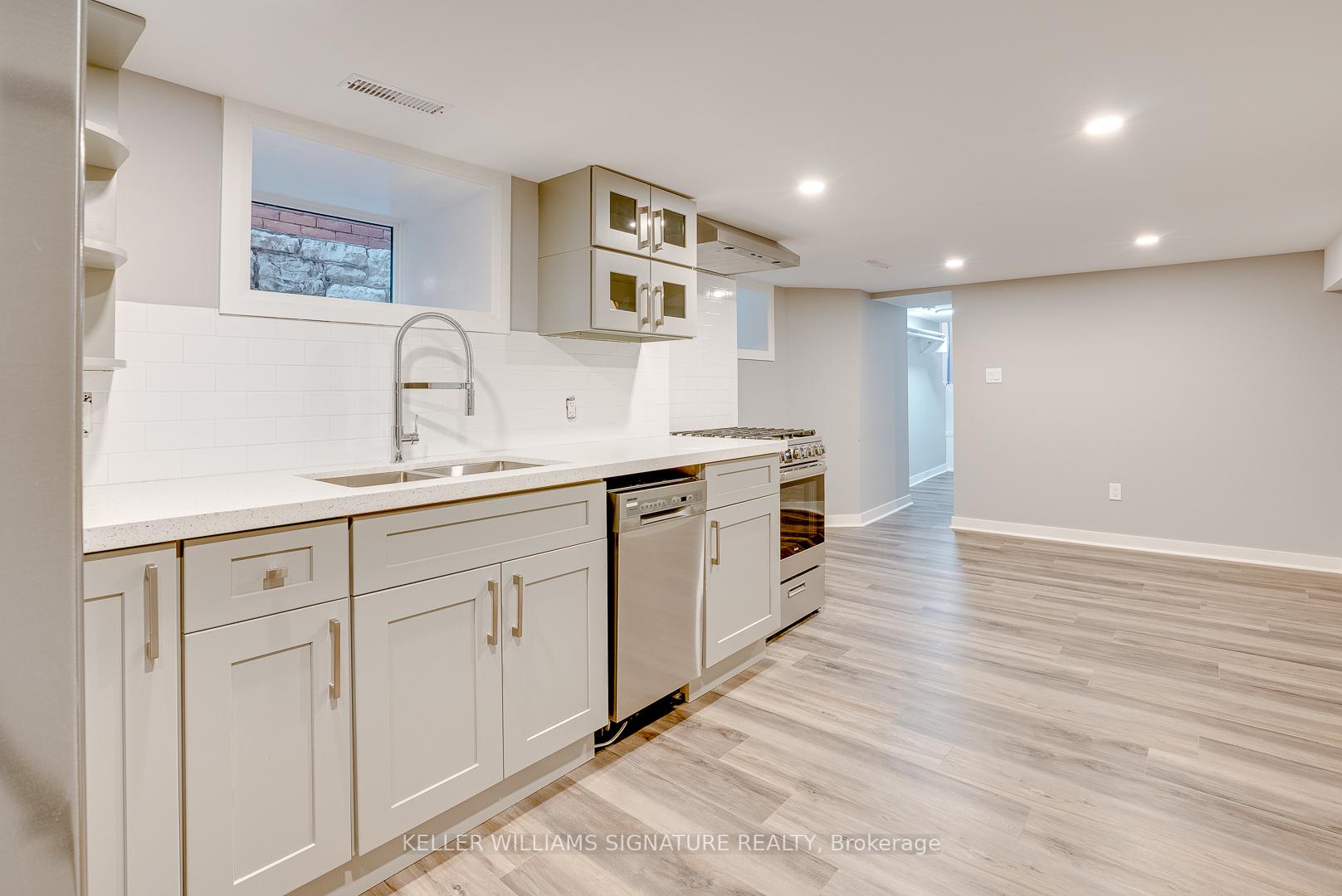 Photo 13 of Unit B, 64 Wellington Street, Hamilton, Corktown — HOMEH