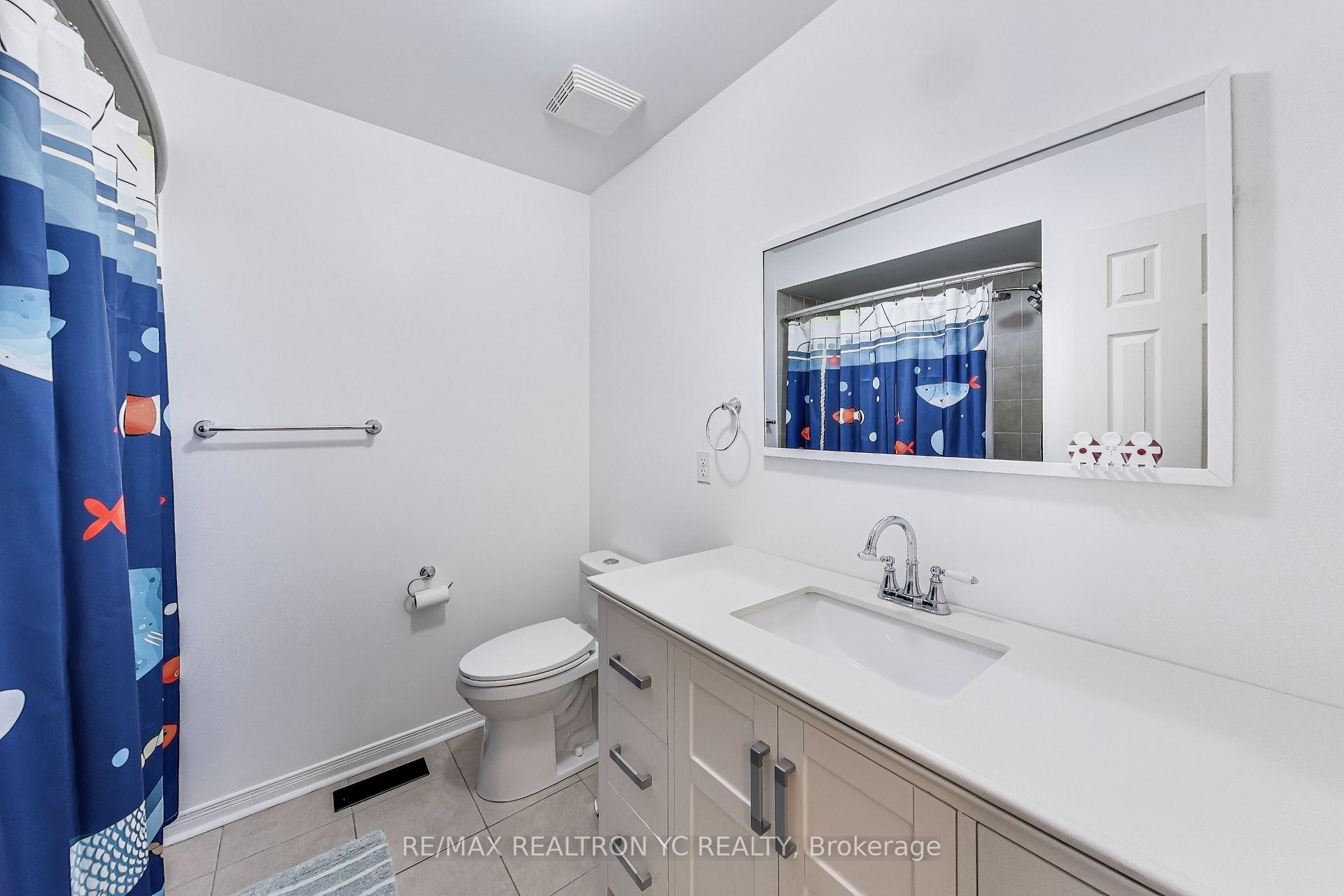 Photo 21 of 39 Catalpa Crescent, Vaughan, Patterson — HOMEH