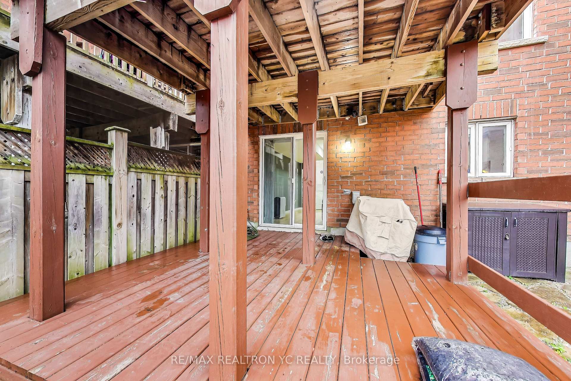 Photo 30 of 39 Catalpa Crescent, Vaughan, Patterson — HOMEH