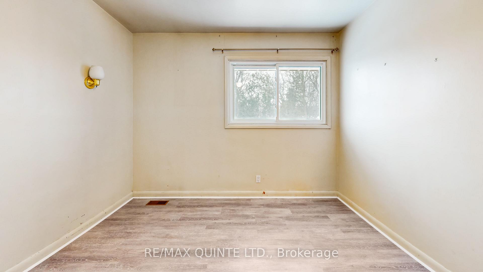 Photo 19 of 26 Porter Avenue, Belleville, Belleville Ward — HOMEH