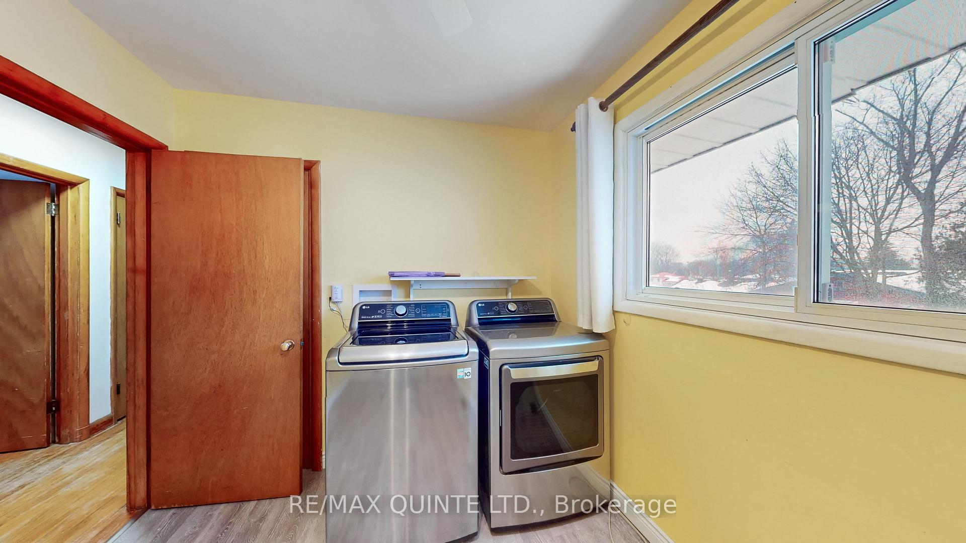 Photo 25 of 26 Porter Avenue, Belleville, Belleville Ward — HOMEH