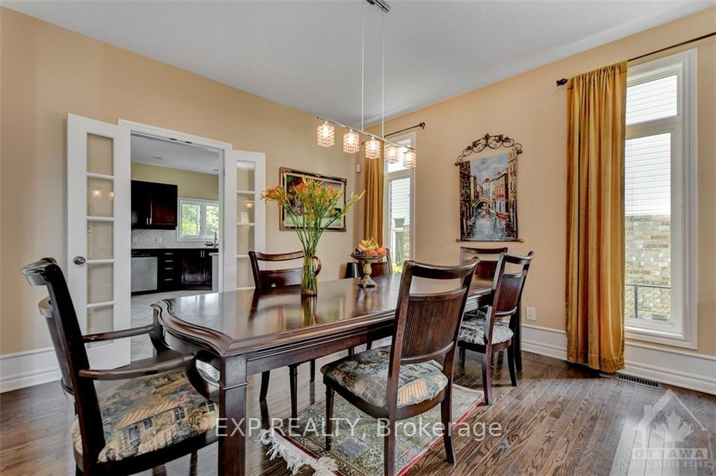 Photo 5 of 135 Riversedge Crescent, Ottawa, Riverside South/Gloucester Glen — HOMEH
