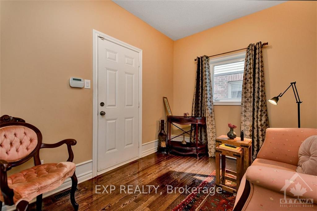 Photo 14 of 135 Riversedge Crescent, Ottawa, Riverside South/Gloucester Glen — HOMEH