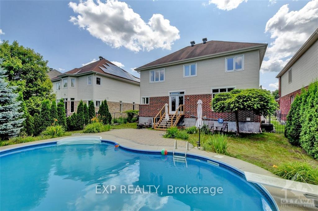 Photo 27 of 135 Riversedge Crescent, Ottawa, Riverside South/Gloucester Glen — HOMEH