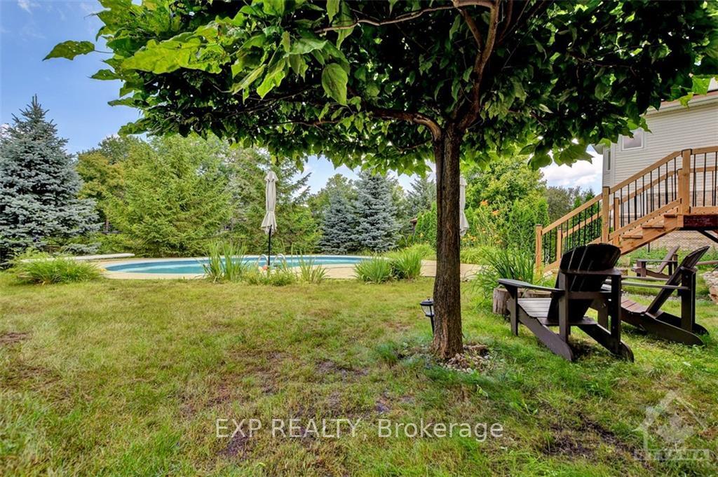 Photo 29 of 135 Riversedge Crescent, Ottawa, Riverside South/Gloucester Glen — HOMEH