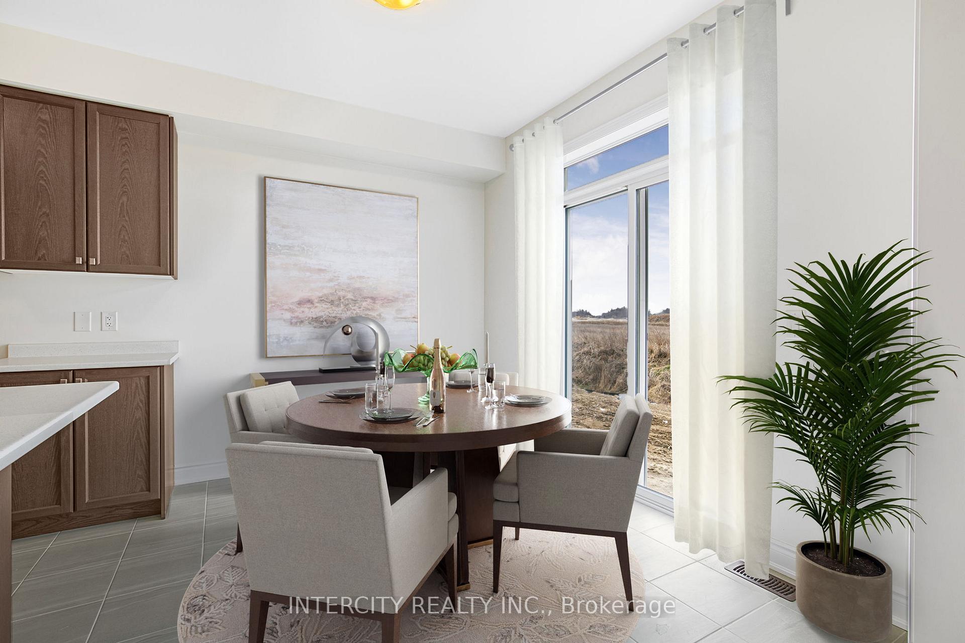 Photo 17 of 11 Carriage Lane N, Wasaga Beach — HOMEH