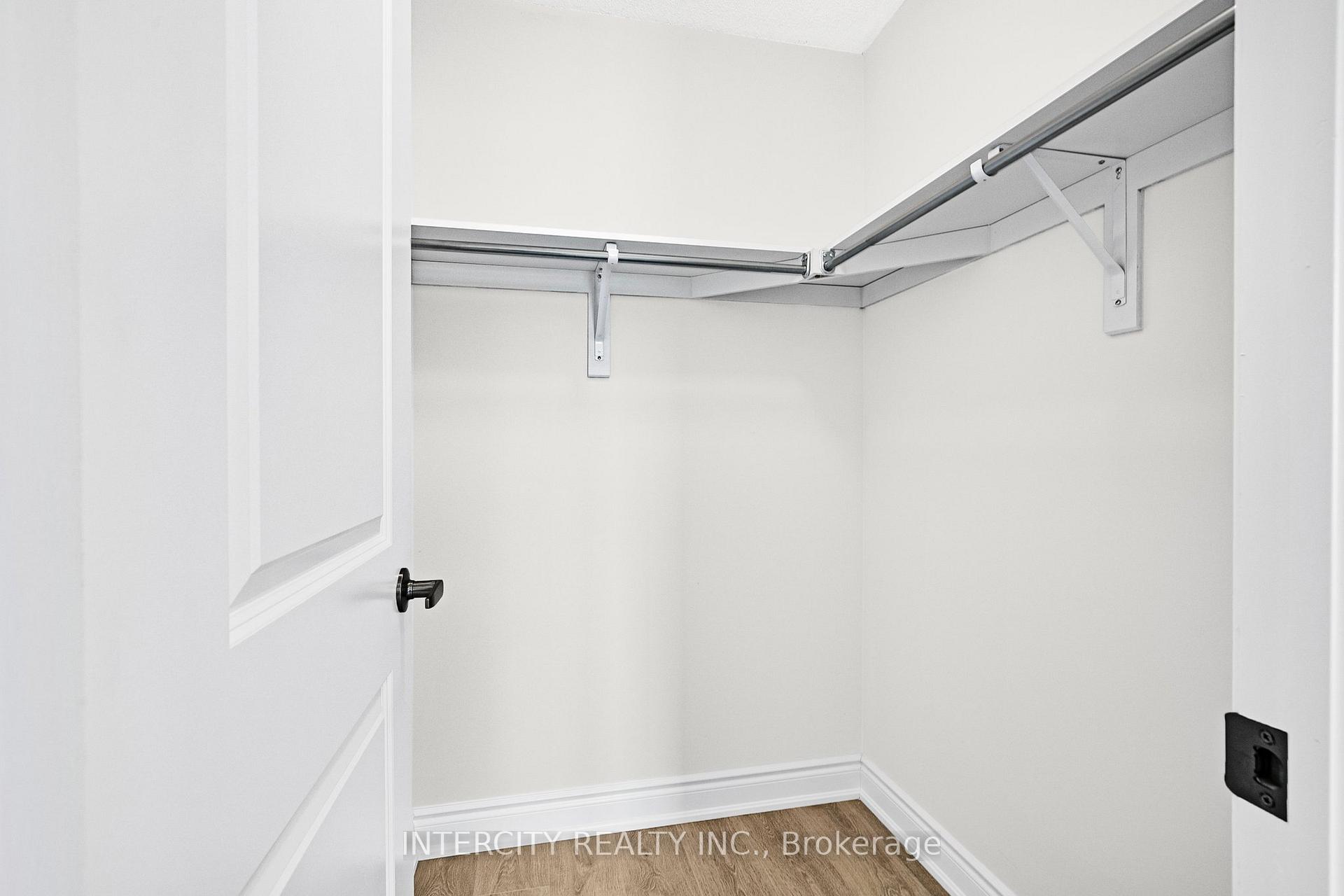 Photo 51 of 11 Carriage Lane N, Wasaga Beach — HOMEH