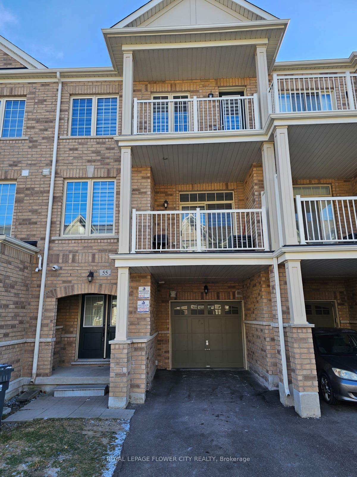 Photo 2 of 55 Fruitvale Circle, Brampton, Northwest Brampton — HOMEH