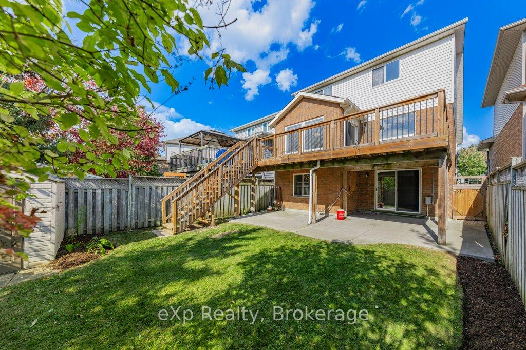Photo 40 of 43 Boulder Crescent, Guelph, Clairfields/Hanlon Business Park — HOMEH
