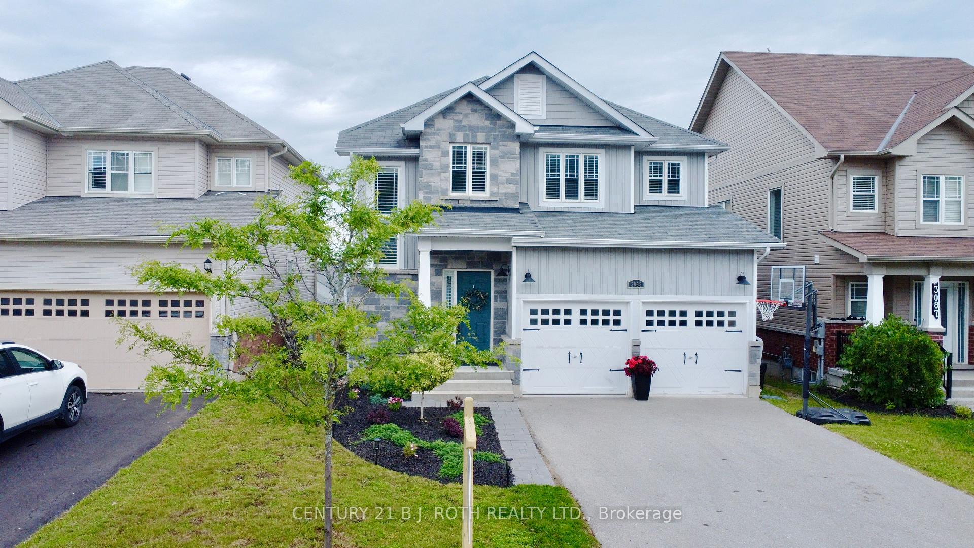 Front of 3089 Emperor Drive